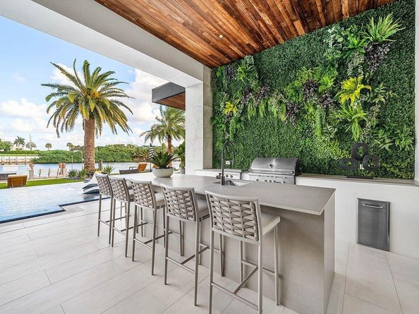 4460 NE 31st Avenue, Lighthouse Point FL 33064