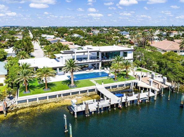 4460 NE 31st Avenue, Lighthouse Point FL 33064