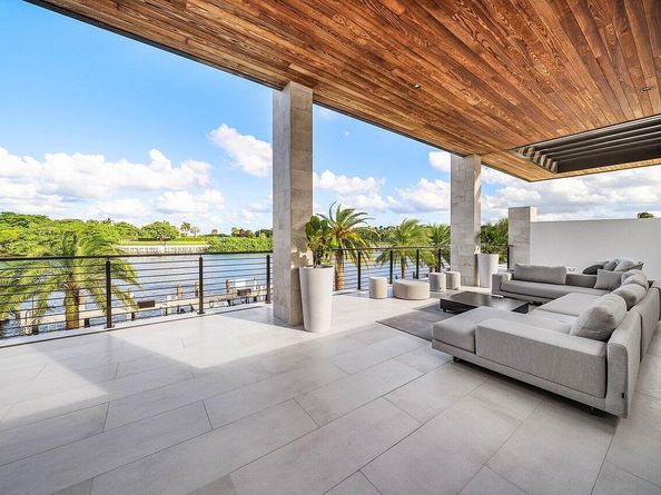 4460 NE 31st Avenue, Lighthouse Point FL 33064