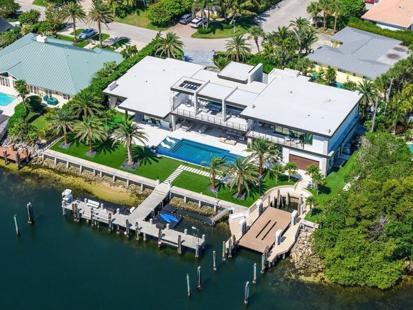 4460 NE 31st Avenue, Lighthouse Point FL 33064