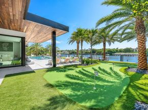 4460 NE 31st Avenue, Lighthouse Point FL 33064