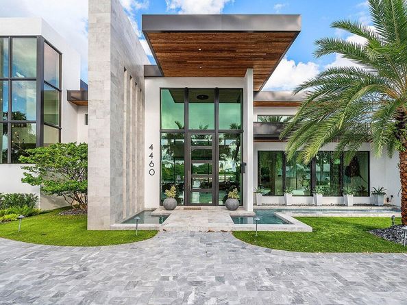 4460 NE 31st Avenue, Lighthouse Point FL 33064