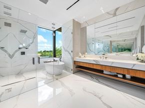 4460 NE 31st Avenue, Lighthouse Point FL 33064