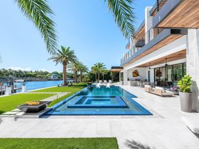 4460 NE 31st Avenue, Lighthouse Point FL 33064