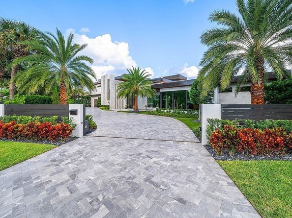 4460 NE 31st Avenue, Lighthouse Point FL 33064