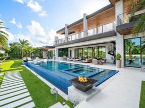 4460 NE 31st Avenue, Lighthouse Point FL 33064