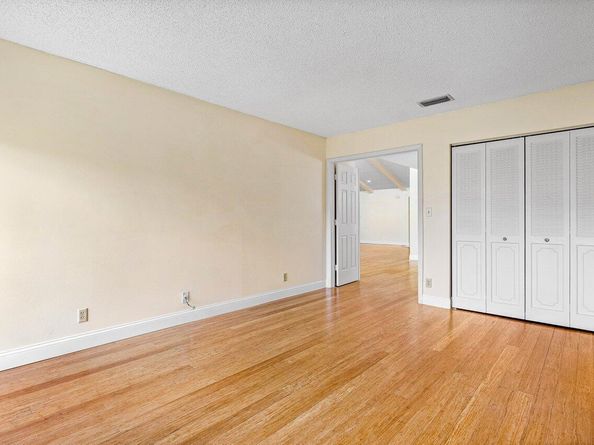 6157 Old Court Road 225, Boca Raton FL 33433