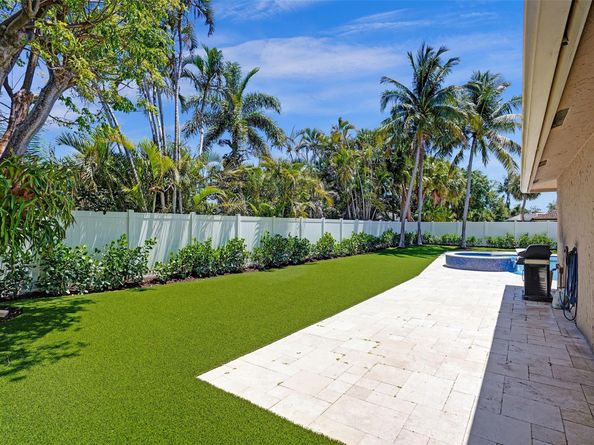 1471 SW 14th St, Boca Raton FL 33486