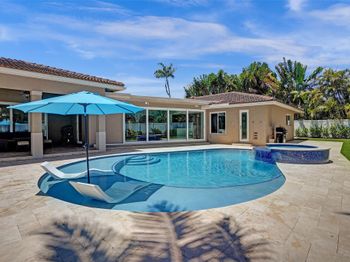 1471 SW 14th St