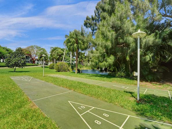 1055 SE 15th St 14C, Fort Lauderdale FL 33316