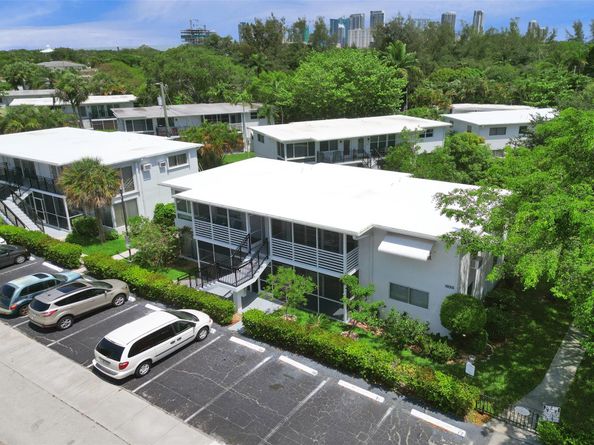 1055 SE 15th St 14C, Fort Lauderdale FL 33316