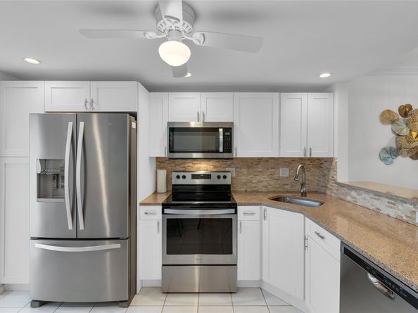 750 N Ocean Blvd 1503, Pompano Beach FL 33062
