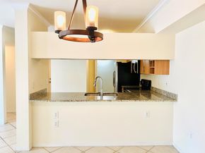 6511 Emerald Dunes Drive 308, West Palm Beach FL 33411