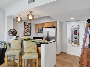 18683 Collins Ave 1404, North Miami Beach FL 33160