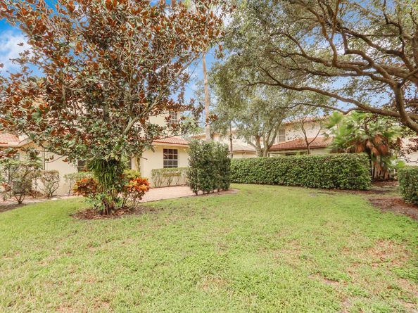740 Duchess Court, Palm Beach Gardens FL 33410