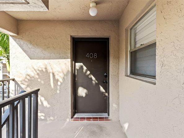 8511 Old Country Mnr 408, Davie FL 33328