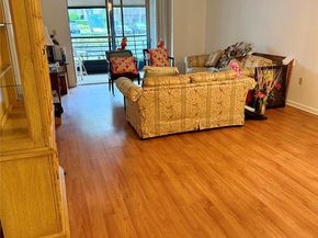 900 Colony Point Cir 121, Pembroke Pines FL 33026