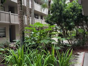 900 Colony Point Cir 121, Pembroke Pines FL 33026