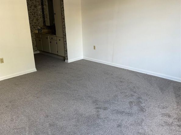 900 Colony Point Cir 121, Pembroke Pines FL 33026