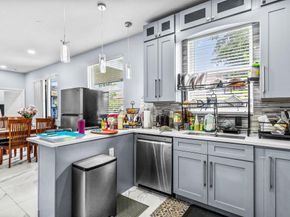 1087 Salmon Isle, Greenacres FL 33413