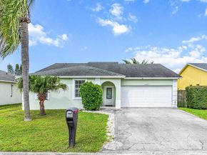 1087 Salmon Isle, Greenacres FL 33413