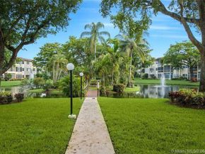 5181 W Oakland Park Boulevard 212, Lauderdale Lakes FL 33313