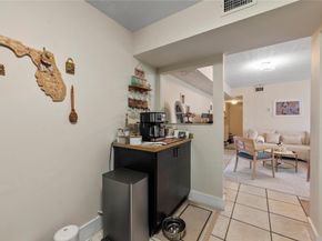 10710 Royal Palm Blvd 22, Coral Springs FL 33065
