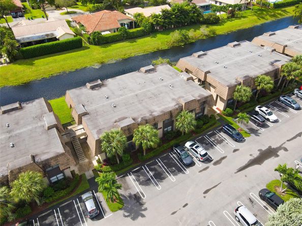 10710 Royal Palm Blvd 22, Coral Springs FL 33065
