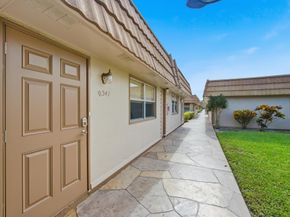 341 Seville O, Delray Beach FL 33446