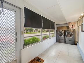 341 Seville O, Delray Beach FL 33446