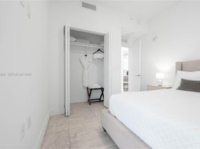 239 SW 9th Street 2103, Miami FL 33130