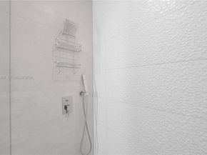 239 SW 9th Street 2103, Miami FL 33130