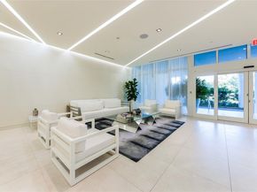 4250 Biscayne Blvd 402, Miami FL 33137