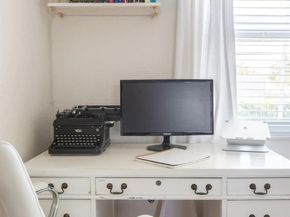 6410 S Olive Avenue, West Palm Beach FL 33405