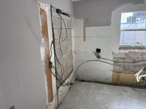 1390 SW 49th Ter, Fort Lauderdale FL 33317