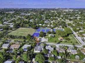 1421 14th Avenue N, Lake Worth Beach FL 33460