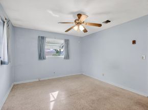 1421 14th Avenue N, Lake Worth Beach FL 33460