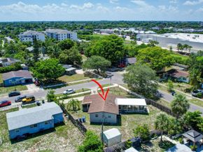 300 SW 25th Ave, Fort Lauderdale FL 33312