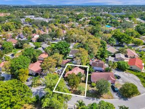 1257 NW 91st Ave, Coral Springs FL 33071
