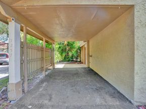 1257 NW 91st Ave, Coral Springs FL 33071