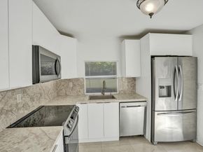 1257 NW 91st Ave, Coral Springs FL 33071