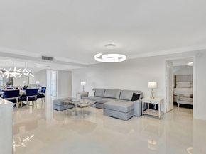5380 N Ocean Drive 5a, Singer Island FL 33404