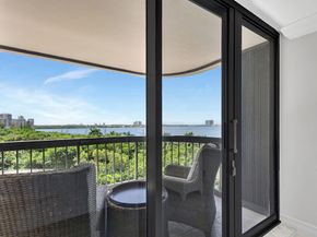 5380 N Ocean Drive 5a, Singer Island FL 33404