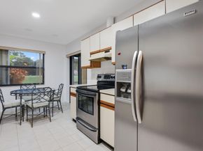 61 N Ironwood Way, Palm Beach Gardens FL 33418