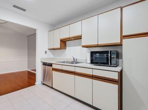 61 N Ironwood Way, Palm Beach Gardens FL 33418