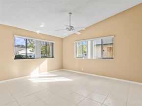 3191 NW 94th Ter, Sunrise FL 33351