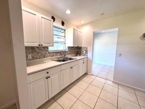 3692 Corrigan Court, Palm Springs FL 33461