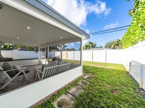 4751 NE 4th Ave, Oakland Park FL 33334