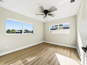 4751 NE 4th Ave, Oakland Park FL 33334