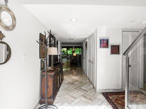 101 SW 96th Ter 204, Plantation FL 33324